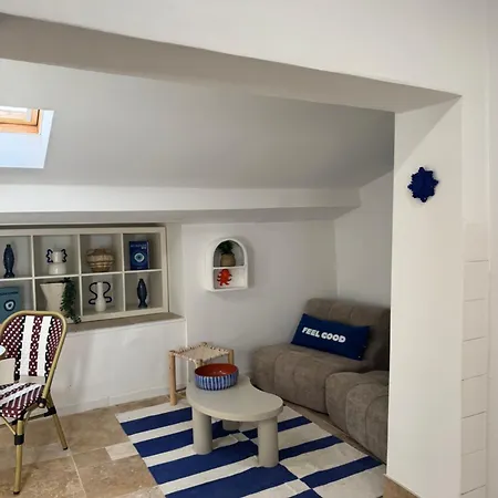 Apartmán Santorin Etoile- Hyper Centre *