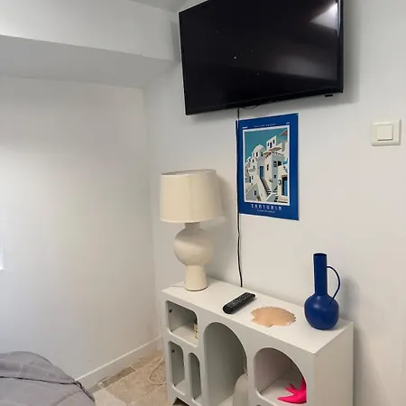 Santorin Etoile- Hyper Centre Apartmán